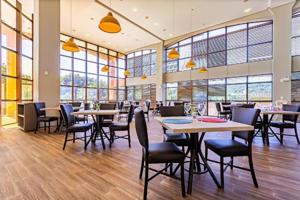 Jurere Beach Village - Suite Флорианополис Экстерьер фото